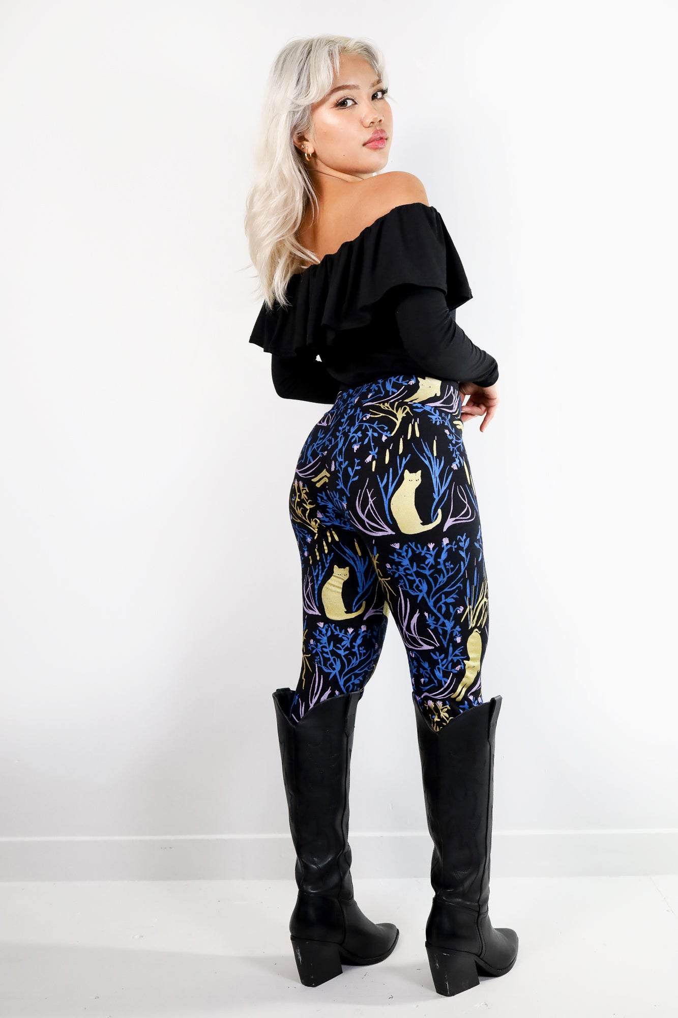 Cattails Leggings - Thief and Bandit