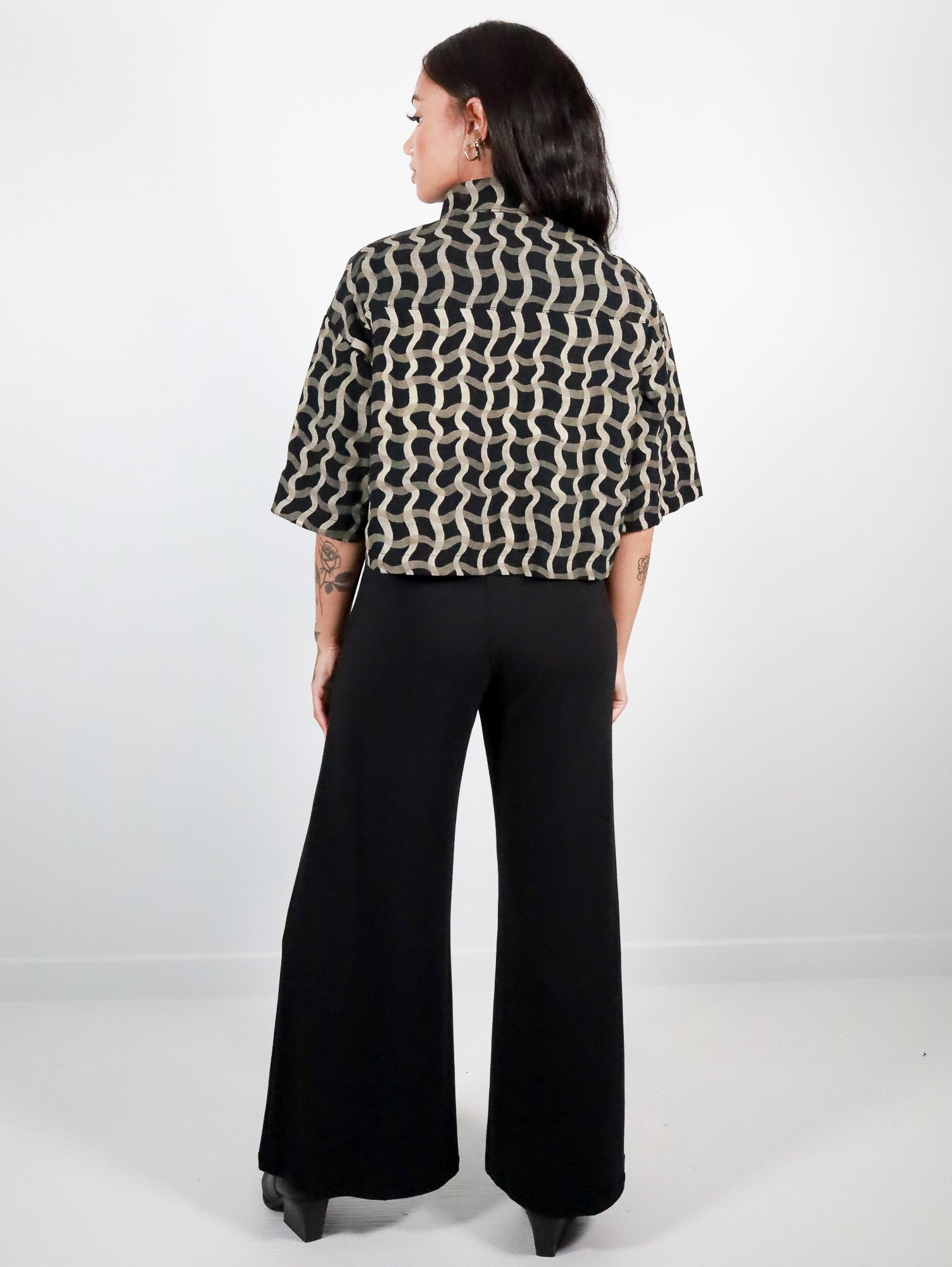Wavy Plaid Cropped Button Up - Thief and Bandit