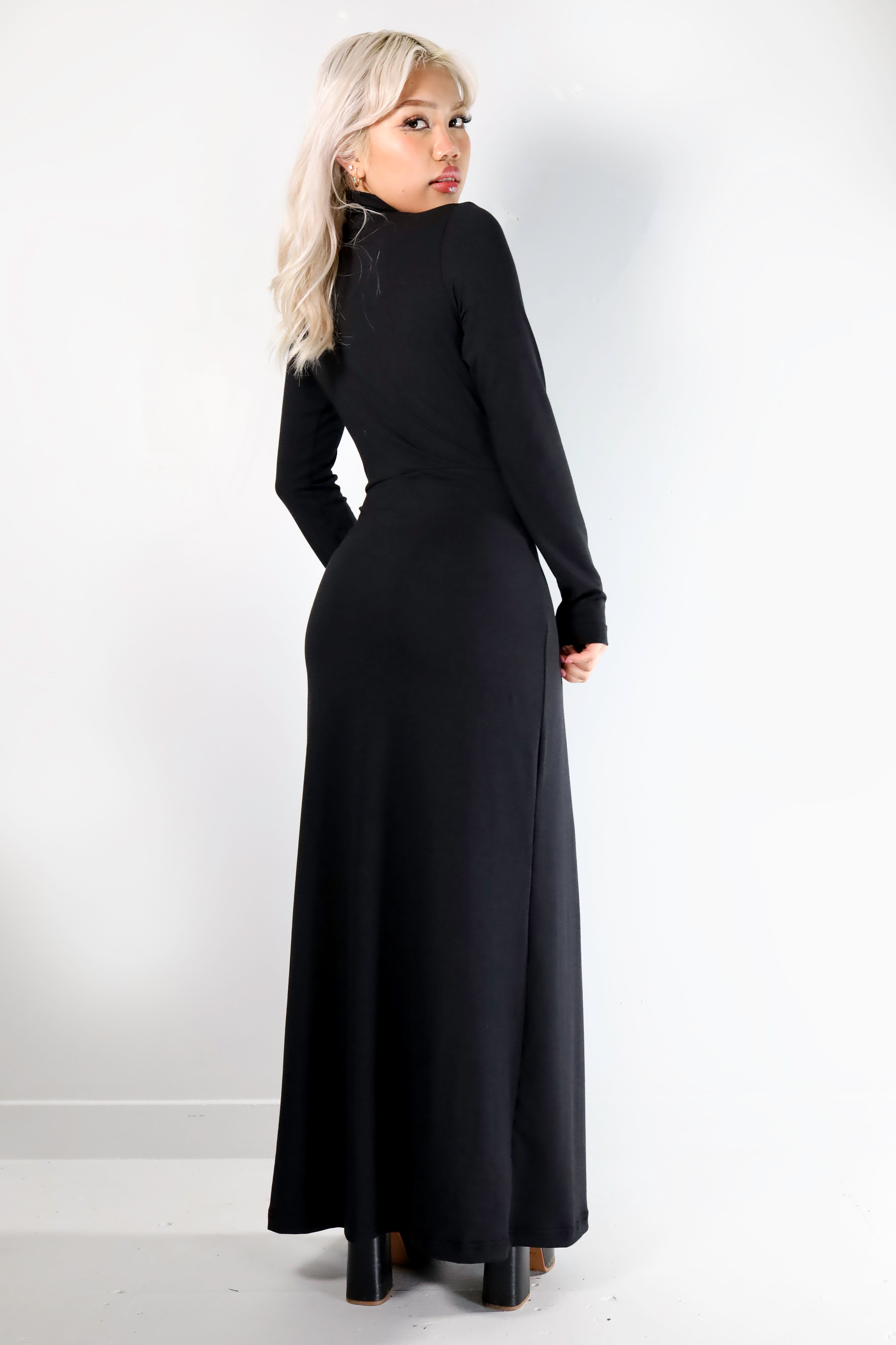 Hannah Dress in Black - Thief and Bandit