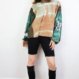 'The World' Boxy Long Sleeve Tarot Card Collection (Size 3)