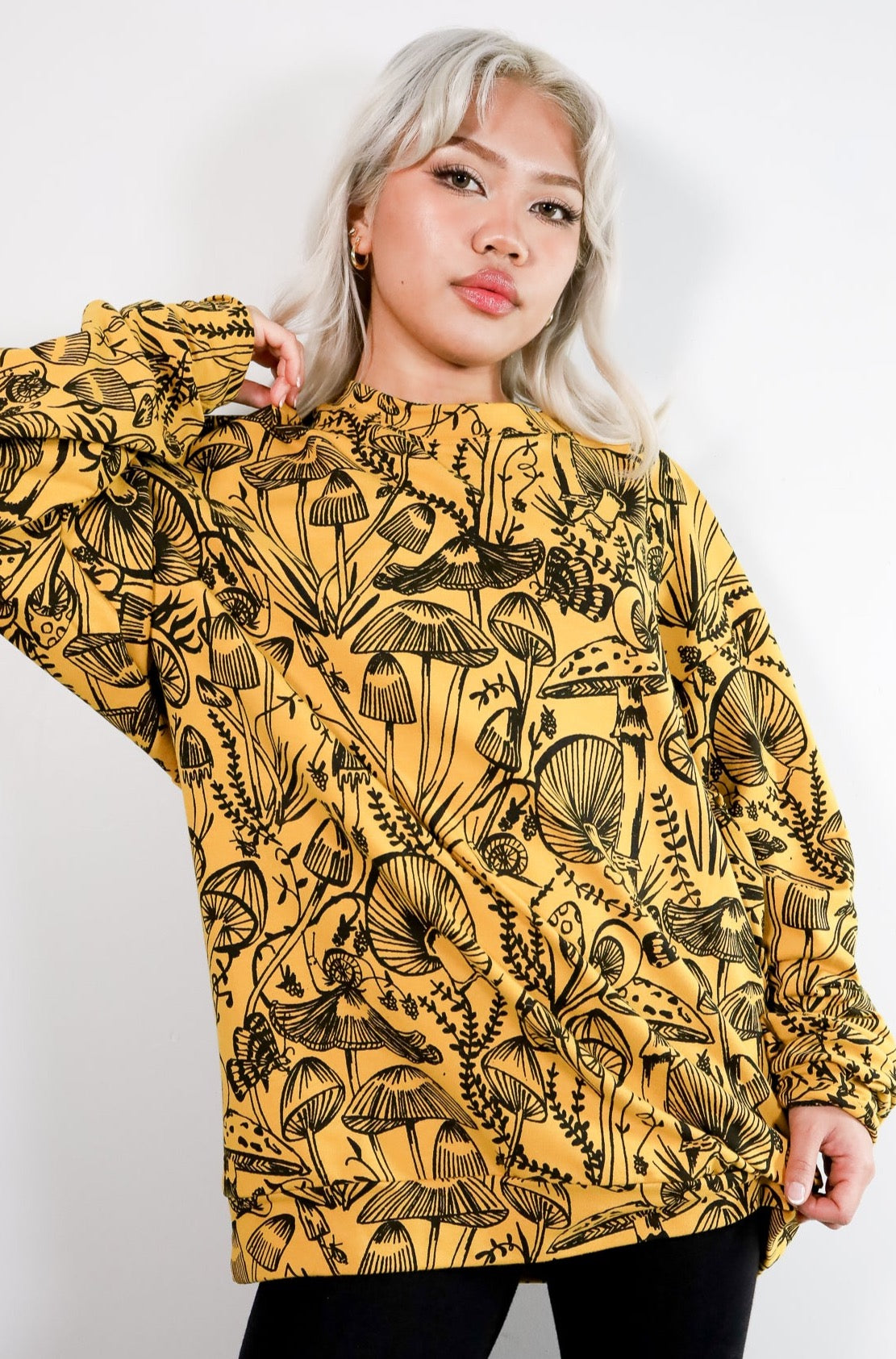 Marigold Shroomed Relaxed Fit Sweatshirt - Thief and Bandit