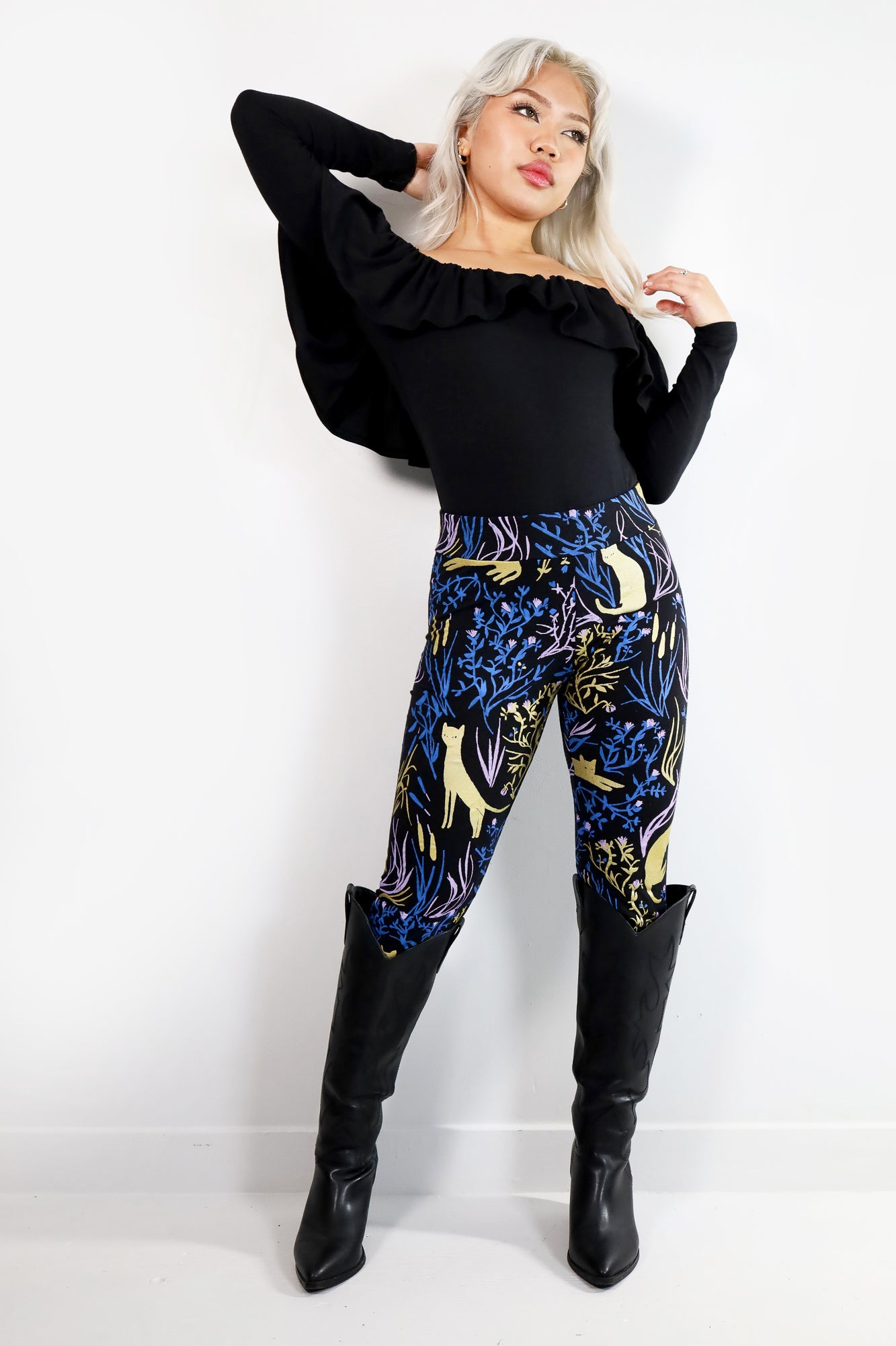 Cattails Leggings - Thief and Bandit