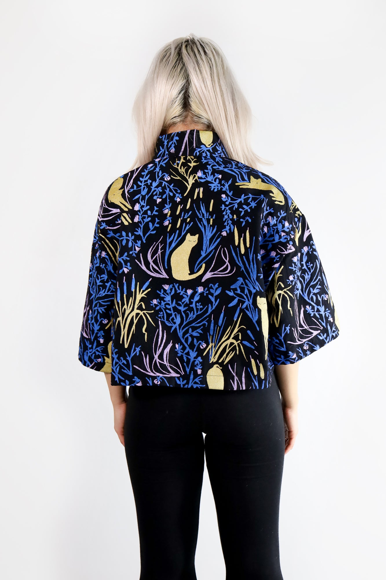 Cattails Cropped Crêpe Button Up - Thief and Bandit