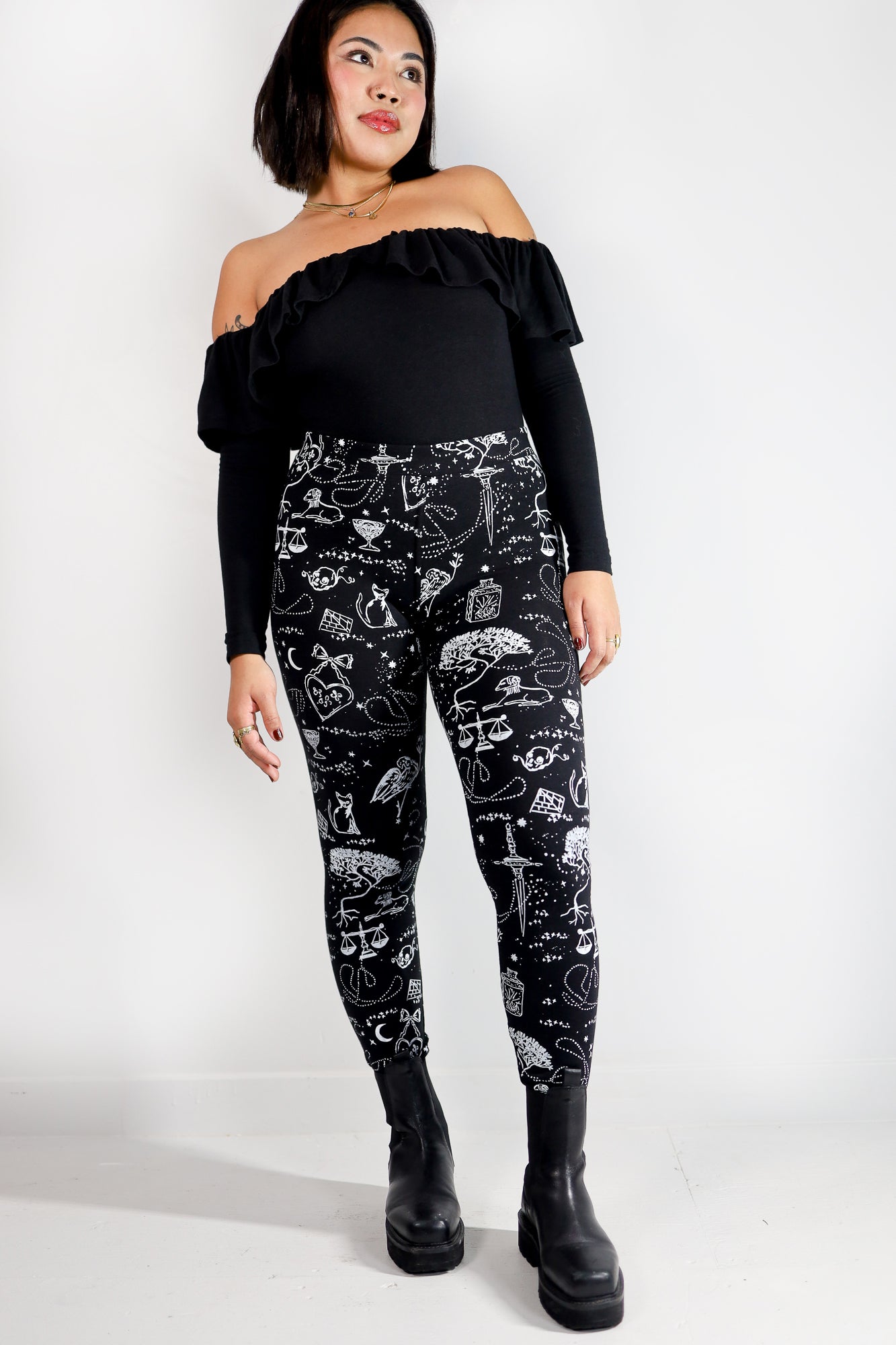 Spellbound Leggings - Thief and Bandit