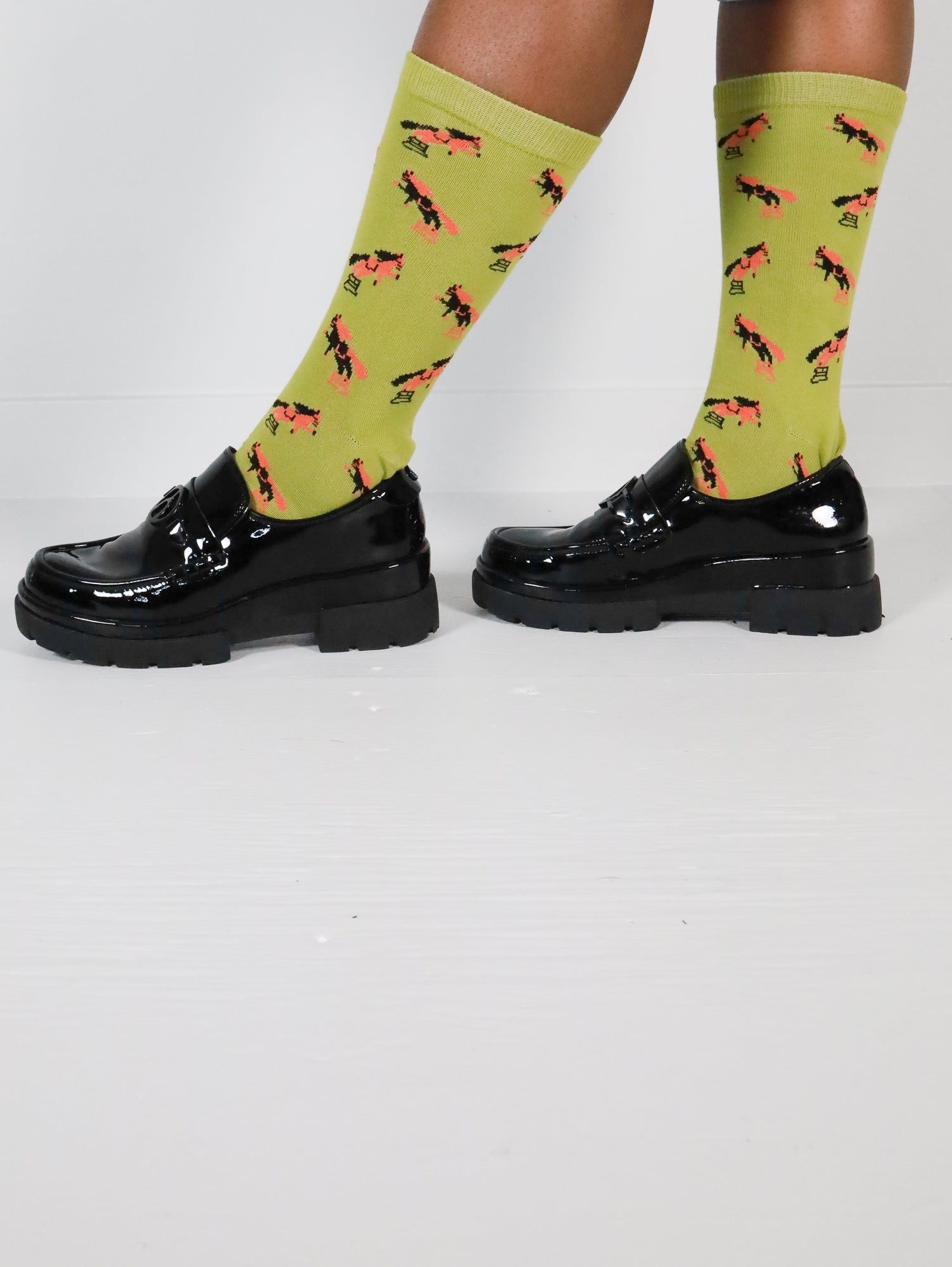 Saffron Trophy Socks - Thief and Bandit